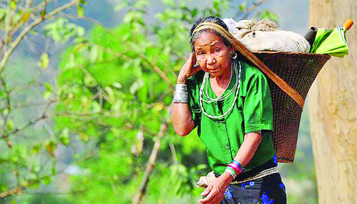 পাহাড়ের ক্ষুদ্র নৃগোষ্ঠীগুলোর যাপিত জীবন