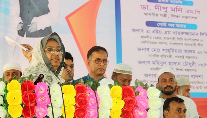 ভিসানীতি নিয়ে সরকার নয়, চাপে আছে বিএনপি