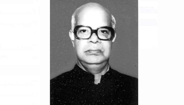 বিভক্তি ভুলে একসঙ্গে মাঠে আবদুল মালেক উকিল পরিবার