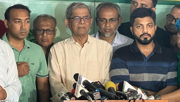 ব্যর্থতার দায়ে দুই সিটি মেয়রের পদত্যাগ করা উচিত
