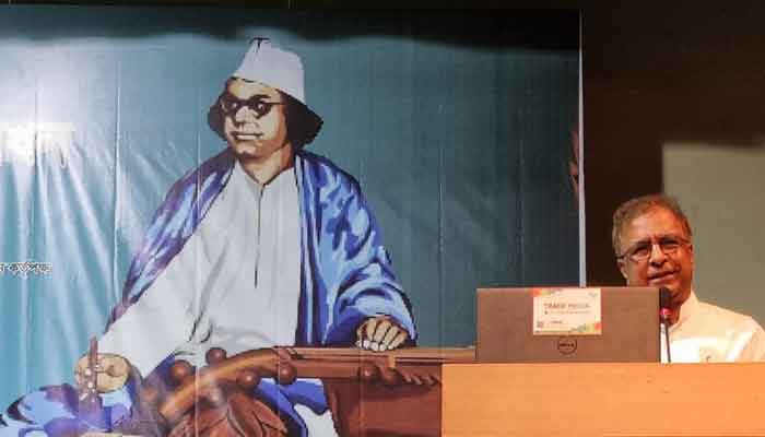 ইউটিউবে সৃষ্টিশীল কনটেন্ট বেশি প্রচার করতে হবে