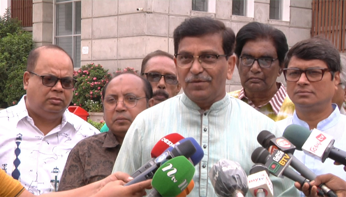 প্রলোভন দেখিয়ে নেতাকর্মীদের ঢাকায় আনছে বিএনপি