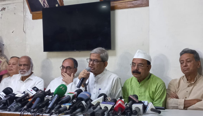 শান্তিপূর্ণ সমাবেশকে উস্কানি দিচ্ছে সরকার