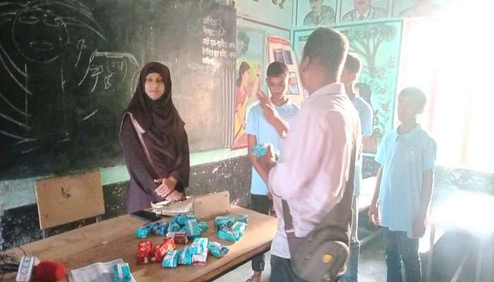 পলাশবাড়ী মহিলা বিষয়ক কর্মকর্তার বিরুদ্ধে অর্থ আত্মসাতের অভিযোগ