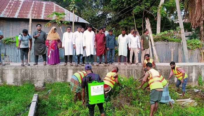 আলফাডাঙ্গা পৌরসভায় ডেঙ্গু প্রতিরোধে নানা কর্ম পরিকল্পনার উদ্বোধন
