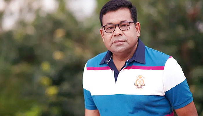 মনির খানের ফেসবুক পেজ হ্যাকড, দিলেন সতর্কবার্তা