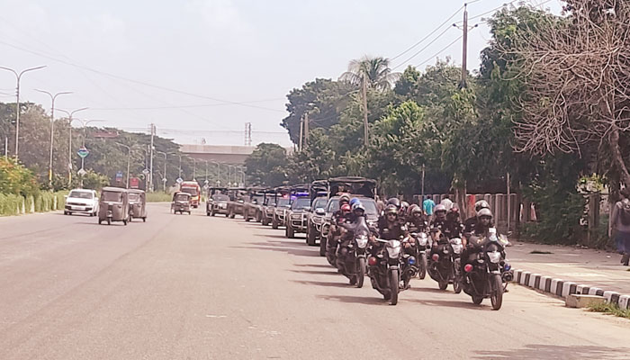 রাজধানীতে দেড় হাজারের বেশী র‌্যাব মোতায়েন