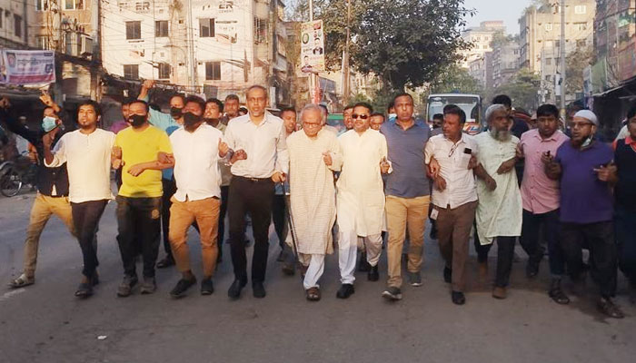 রিজভীর নেতৃত্বে কাওরানবাজার-দয়াগঞ্জে পিকেটিং
