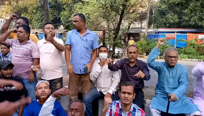 রিজভীর নেতৃত্বে মতিঝিলে পিকেটিং ও সড়ক অবরোধ