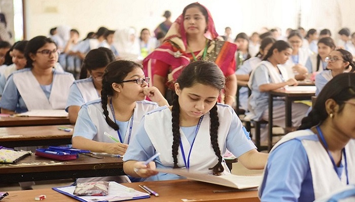 এসএসসি পরীক্ষার ‘ভুয়া রুটিন’ ফেসবুকে ভাইরাল