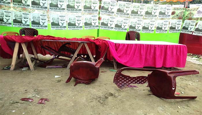 সরিষাবাড়িতে স্বতন্ত্র প্রার্থীর অফিসে হামলা ভাঙচুর: আহত ১০