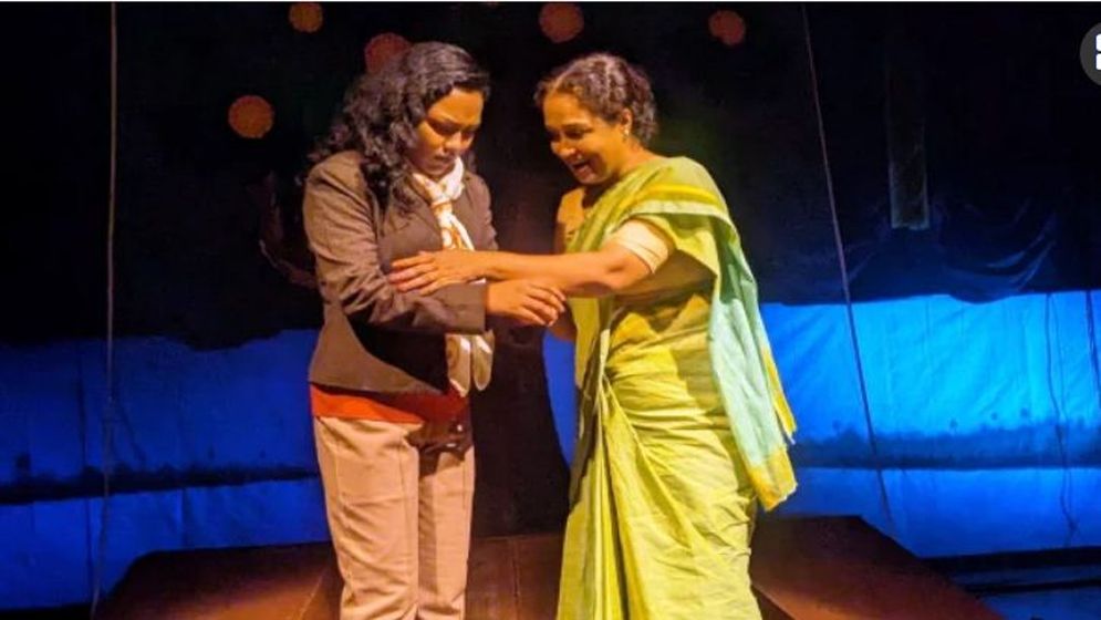 কাল শিল্পকলার মঞ্চে উড়বে ‘রঙিন চরকি’