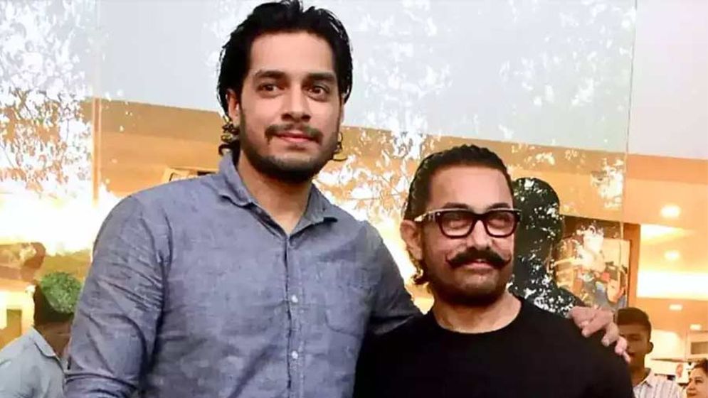 ছেলের জন্য জাপানে আমির খান