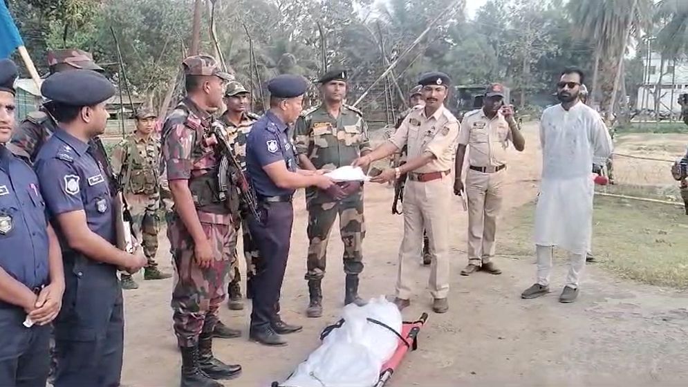 বিএসএফের গুলিতে নিহত বাংলাদেশির লাশ ফেরত দিলো ভারত