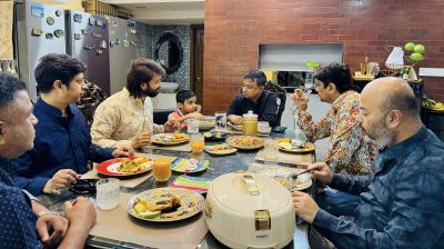 ডিবি প্রধান হারুনের সঙ্গে শাকিবের ইফতার