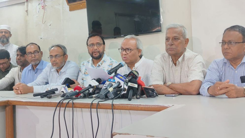 আ.লীগের নেতারা ভাঁওতাবাজির মাধ্যমে মানসিক আশ্রয় খুঁজছেন