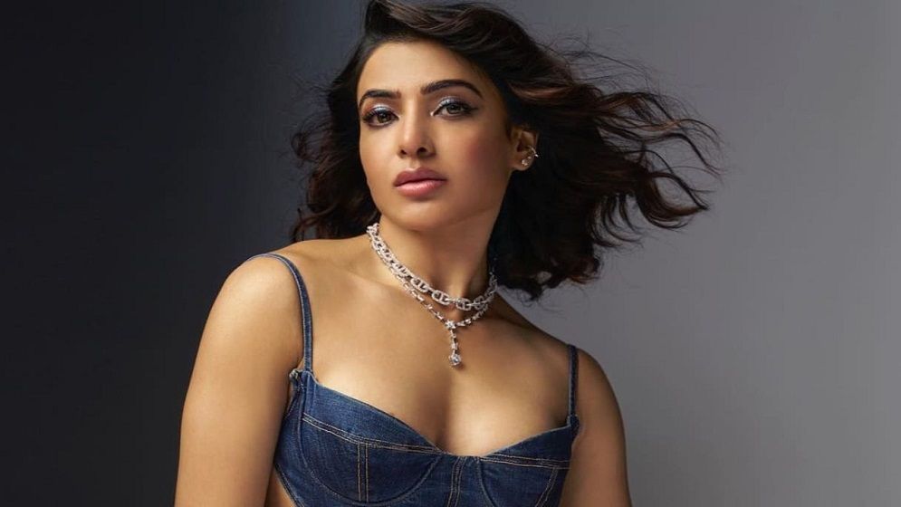 যে কারণে বিয়ের পোশাক ছিঁড়ে ফেললেন সামান্থা