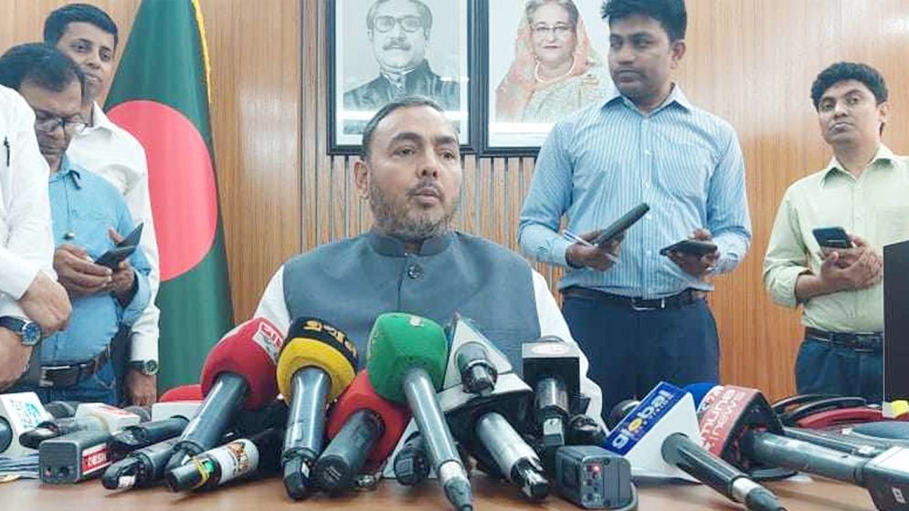 ভোক্তা পর্যায়ে ডলারের দাম বৃদ্ধির প্রভাব পড়বে না