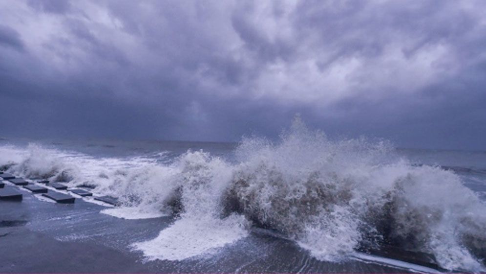 রেমালের প্রভাবে সম্ভাব্য ভারী বৃষ্টিপাতে ফসল রক্ষায় ৮ পরামর্শ
