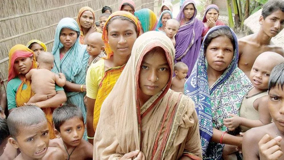 গরিব মানুষের সংখ্যা সবচেয়ে বেশি যে বিভাগে