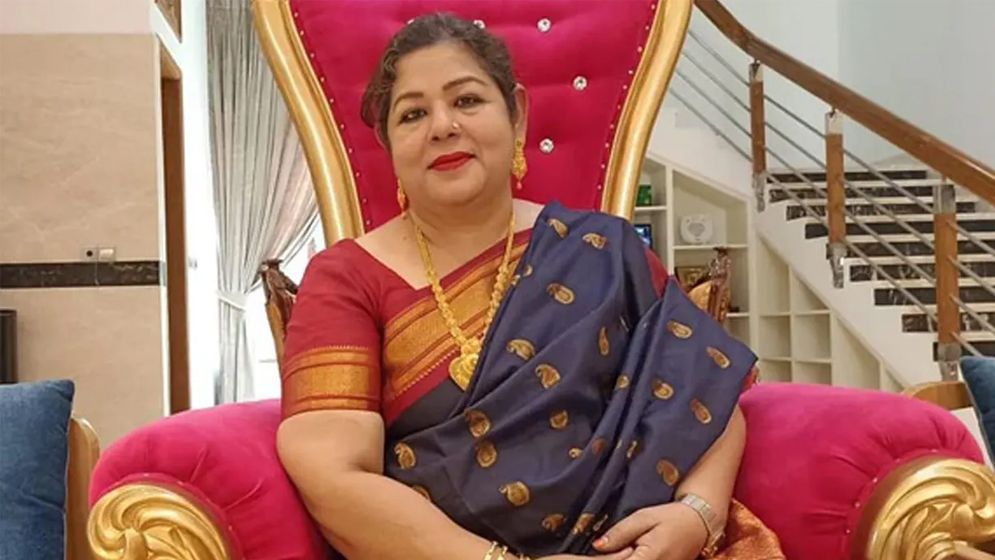 অবশেষে যা বললেন বিতর্কিত মতিউরের স্ত্রী লাকী