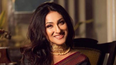দুর্নীতি কাণ্ডে ৭০ লাখ টাকা ফেরত দিচ্ছেন ঋতুপর্ণা