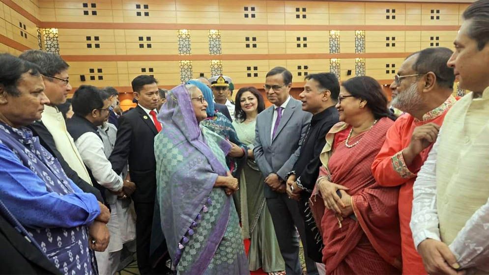 বাজেট পরবর্তী নৈশভোজে অংশ নেন প্রধানমন্ত্রী