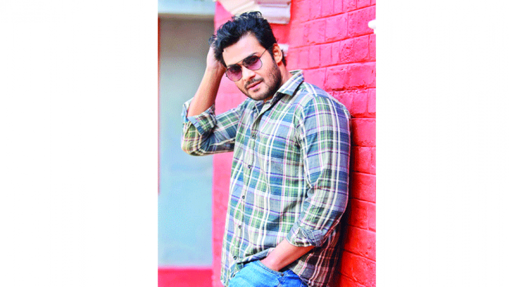 ‘বিজ্ঞাপন থেকে এক লাখ টাকা পেয়েছিলাম’