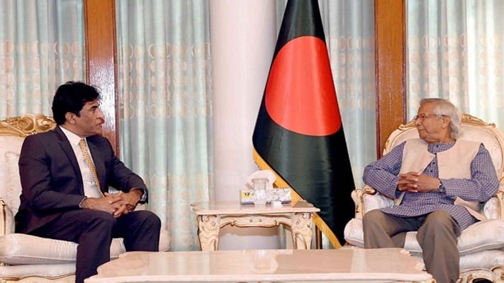 আঞ্চলিক সহযোগিতা বাড়াতে সার্ককে পুনরুজ্জীবিত করার আহ্বান ড. ইউনূসের