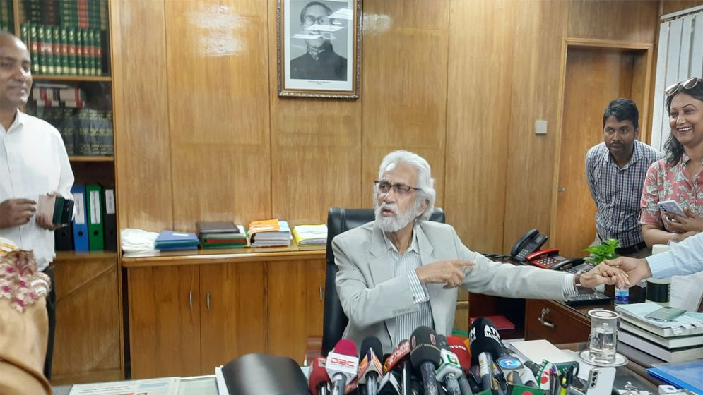 তাসকিম খানকে ঘিরে দুর্নীতি চক্রের বিরুদ্ধে ব্যবস্থা নেয়া হবে: স্থানীয় সরকার উপদেষ্টা