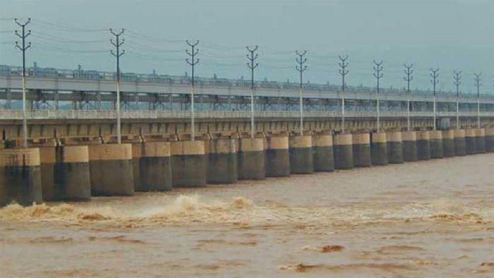 এবার ফারাক্কার ১০৯ গেট খুলে দিলো ভারত