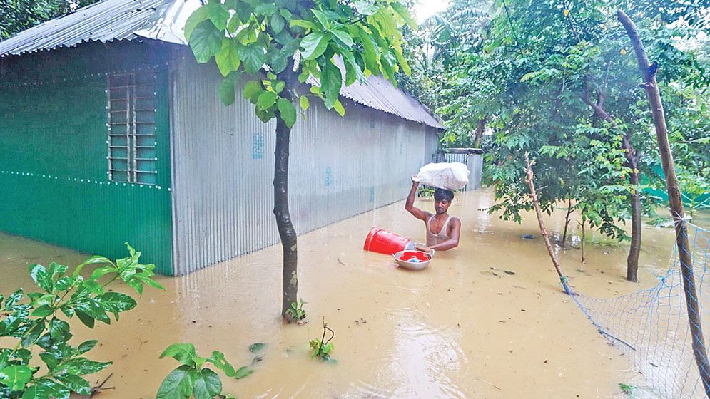 বন্যা: ৮ জেলায় আক্রান্ত ৩০ লাখ মানুষ