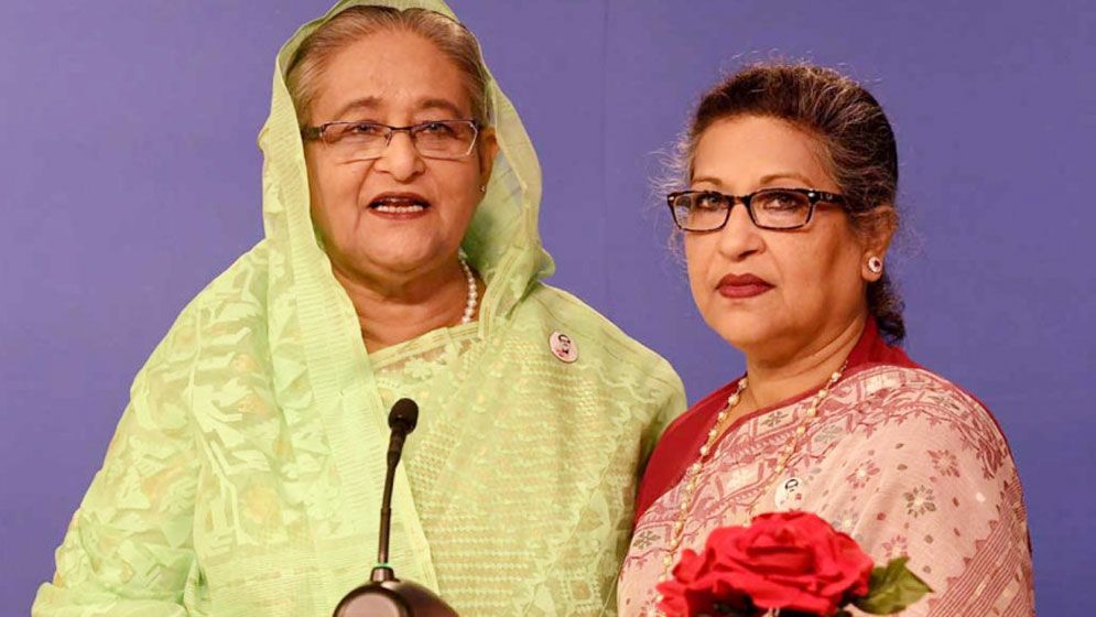দেশ ছেড়েছেন শেখ হাসিনা-শেখ রেহানা