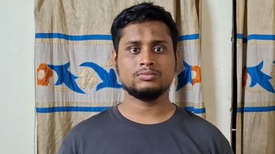 শহীদ মিনার থেকে ফিরে যে বার্তা দিলেন সমন্বয়ক হাসনাত