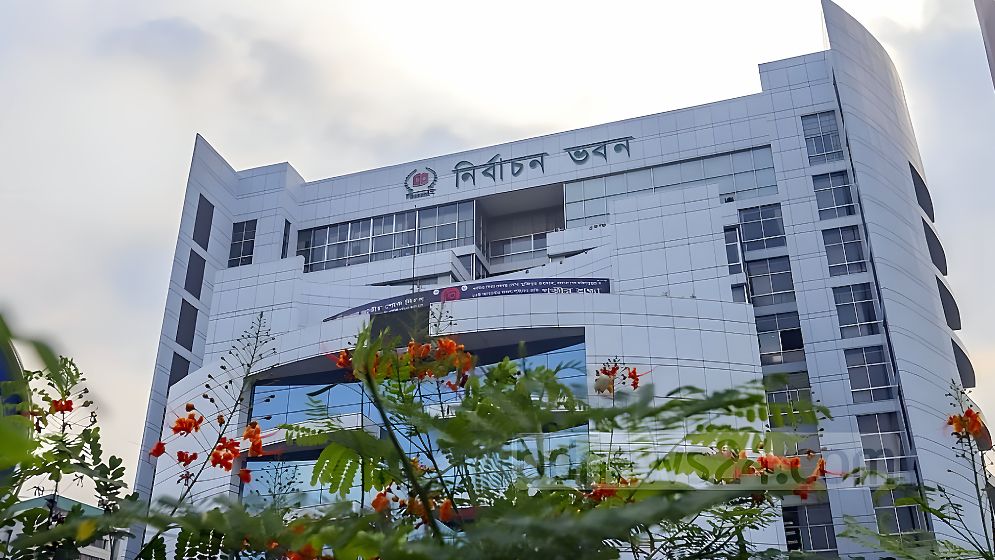 এনআইডি নিয়ে কর্মকর্তাদের সতর্ক করল ইসি