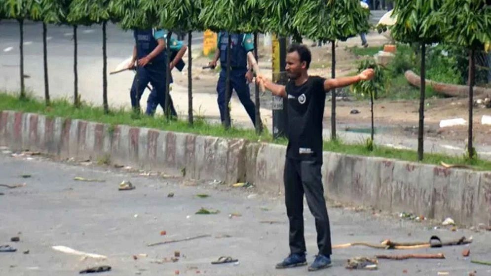 শিক্ষার্থী আবু সাঈদ হত্যা, গ্রেপ্তার দুই পুলিশের রিমান্ড