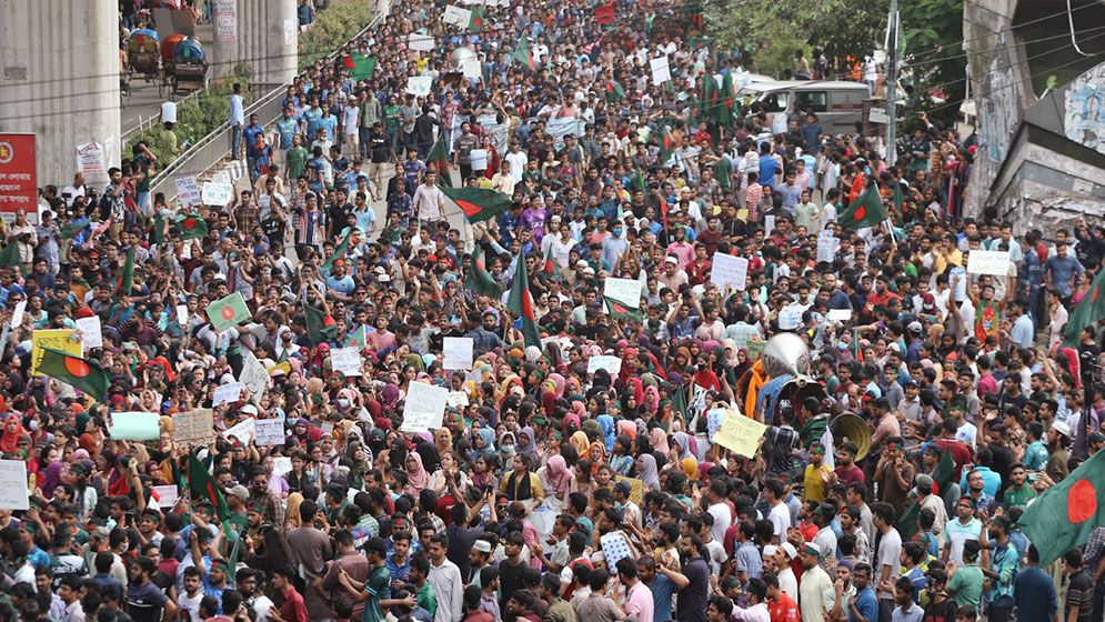 শেখ হাসিনার পতনের পর দেশে যা যা পরিবর্তন হলো