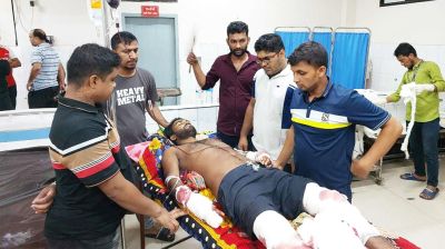 দুর্বৃত্তদের হামলায় জবি ছাত্রদল কর্মী গুরুতর জখম