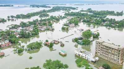 বন্যার্তদের সহযোগিতায় ঢাকাস্থ গ্রামীণ ব্যাংক অফিসার্স ক্লাব