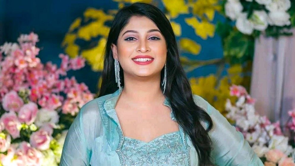 যে কারণে সামাজিক যোগাযোগমাধ্যমে নেই সারিকা