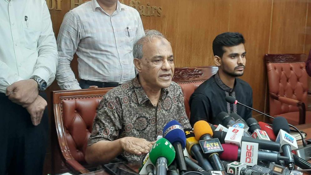 যোগদান না করা পুলিশ সদস্যদের আইনের আওতায় আনা হবে
