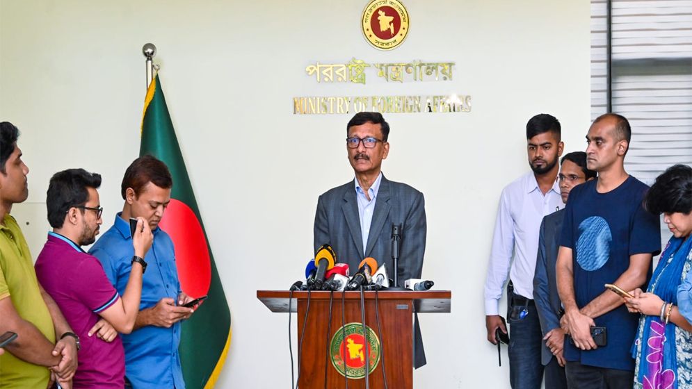 ইতালি ভিসাপ্রত্যাশীদের সুখবর দিলেন পররাষ্ট্র উপদেষ্টা