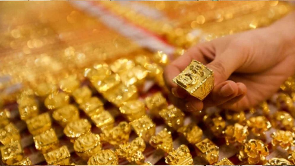 স্বর্ণের দাম কমলো 