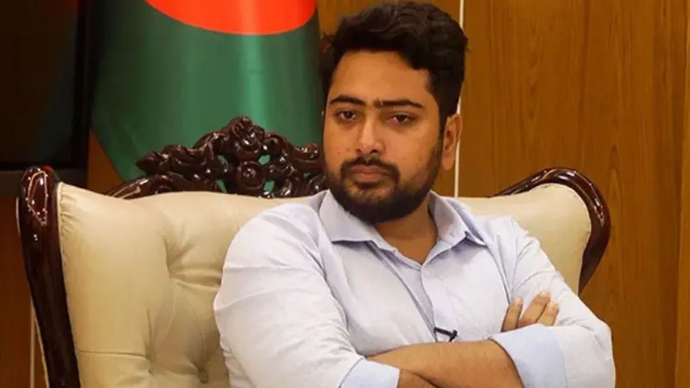 সব নির্বাচন নিয়ে যে বার্তা দিলেন উপদেষ্টা নাহিদ