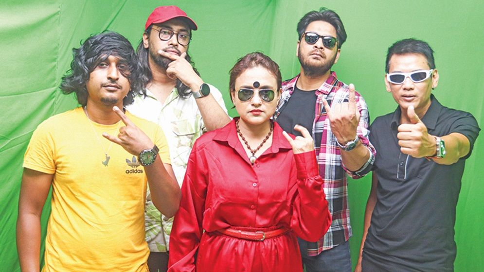 ৬ বছর পর নতুন অ্যালবাম নিয়ে আসছে লালন