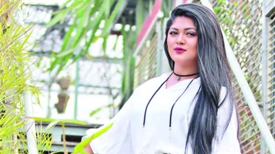 ‘নয়া মানুষ’ হয়ে আসছেন মৌসুমী