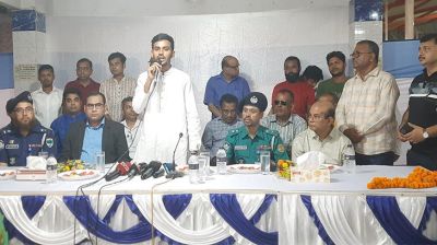 সনাতন ধর্মাবলম্বীদের কারো রাজনৈতিক হাতিয়ার হতে দেবে না অন্তর্বর্তী সরকার: উপদেষ্টা আসিফ