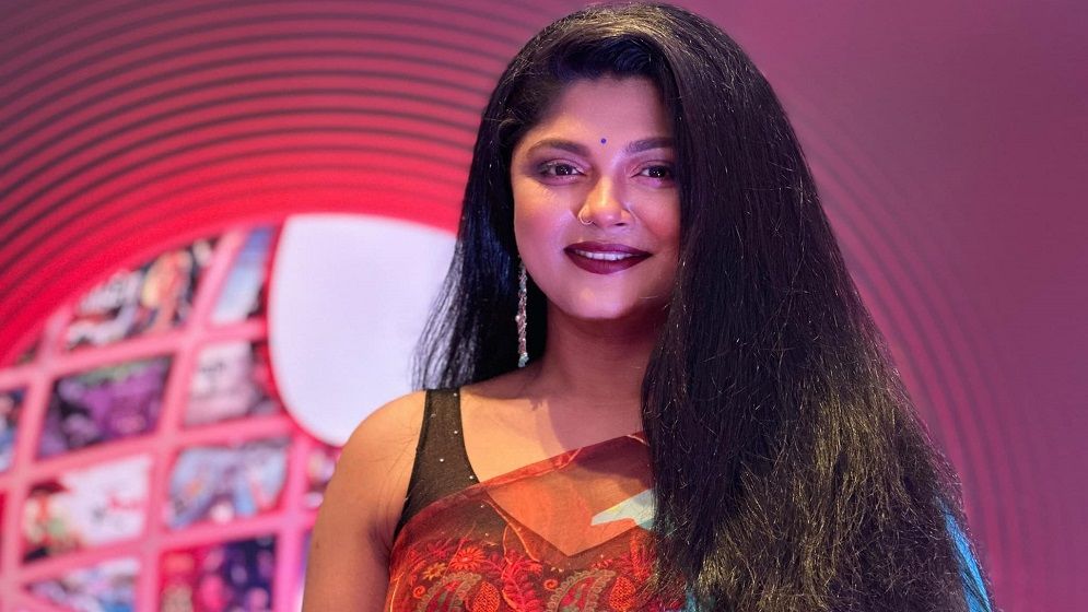 খাবার জোটেনি, থাকার জায়গা পাইনি