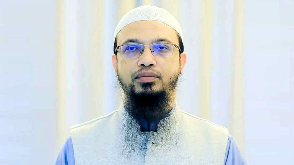 সংবিধান কেমন হওয়া উচিত, জানালেন শায়খ আহমাদুল্লাহ