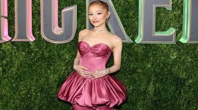 গায়িকা থেকে নায়িকা, প্রশংসিত আরিয়ানা গ্রান্ডে